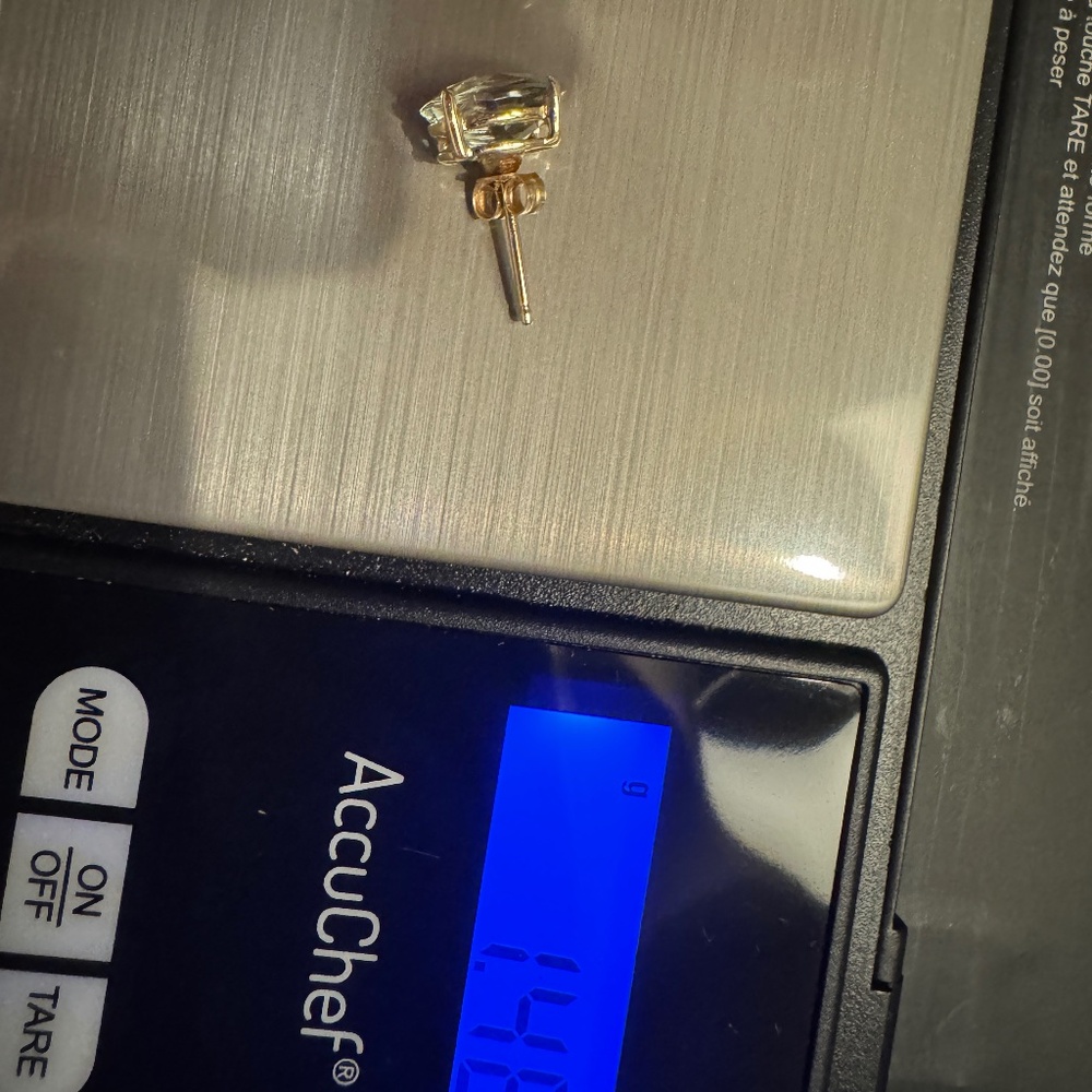 14 kt yellow gold earrings